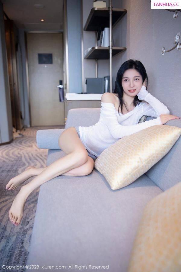 刘蓝蔻 Eva_茜茜 [XiuRen]高清写真图 2023.04.23 No.6619 茜茜Kimi 清纯美腿第7张图片